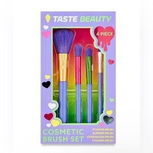 Taste Beauty NWT Cosmetic Brush Set